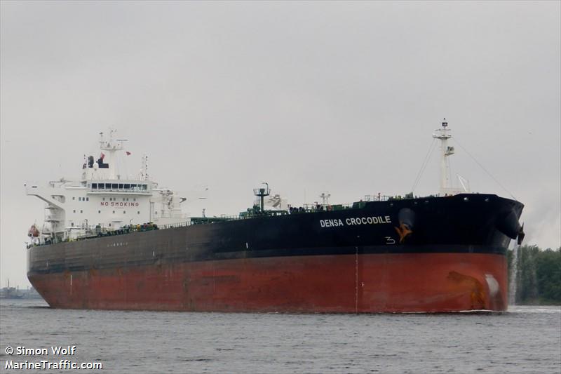 http://photos.marinetraffic.com/ais/showphoto.aspx?photoid=2703019&size=