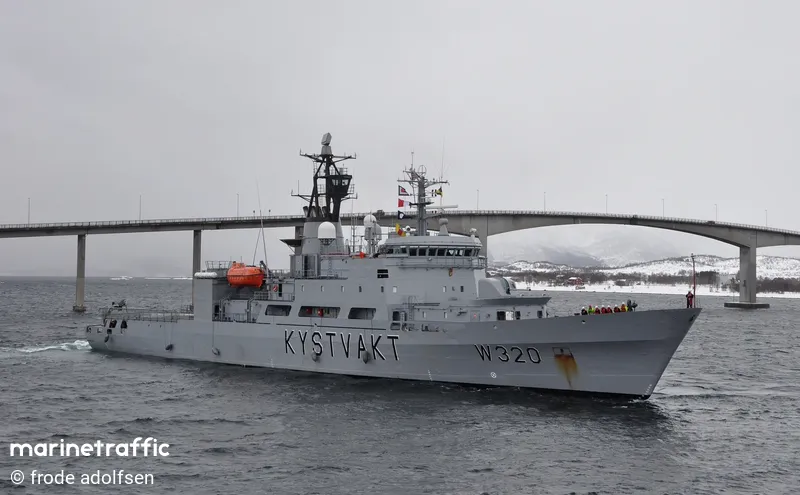 Rusia, Noruega y EEUU realizarán ejercicios navales conjuntos en agosto próximo  Showphoto