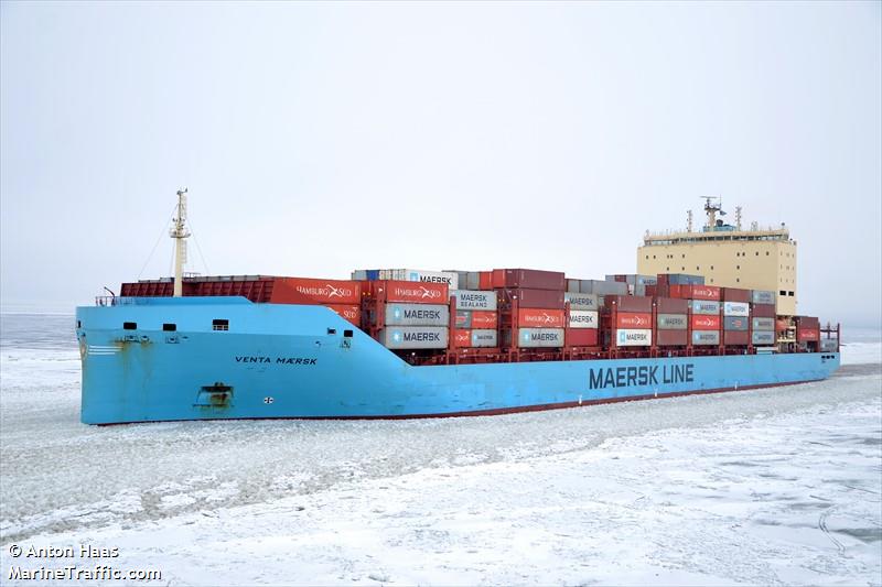 Vessel details for: VENTA MAERSK (Container Ship) - IMO 9775763, MMSI 219115000, Call Sign OWHH2 Registered in Denmark | AIS Marine Traffic