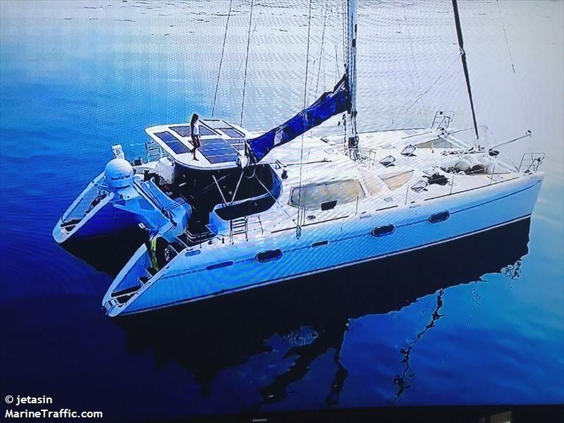 sailboat zatara