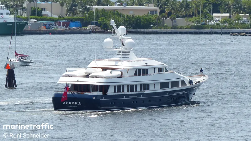 aurora b yacht owner