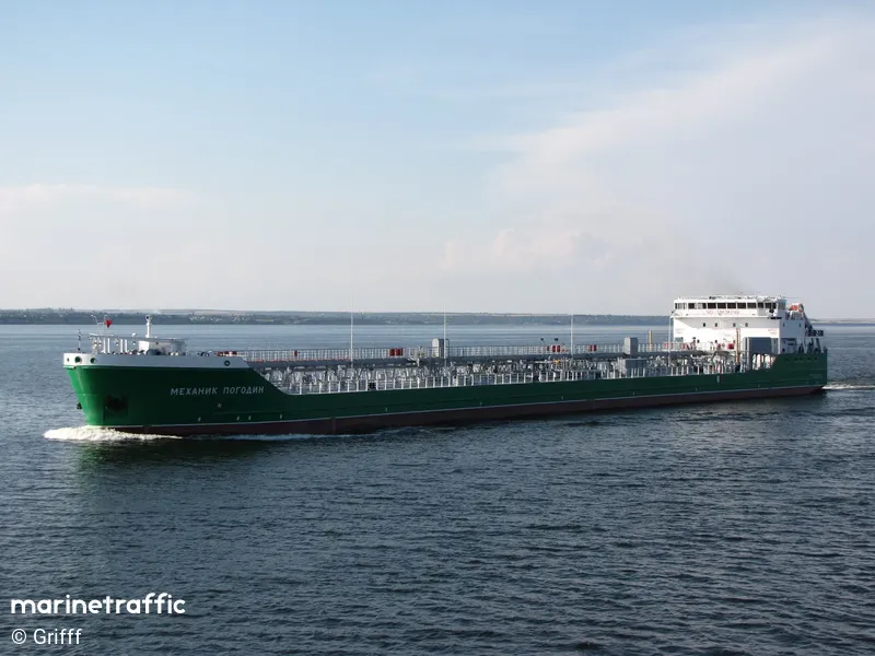 В порт Херсона зашло судно российской компании, находящейся под санкциями СНБО 